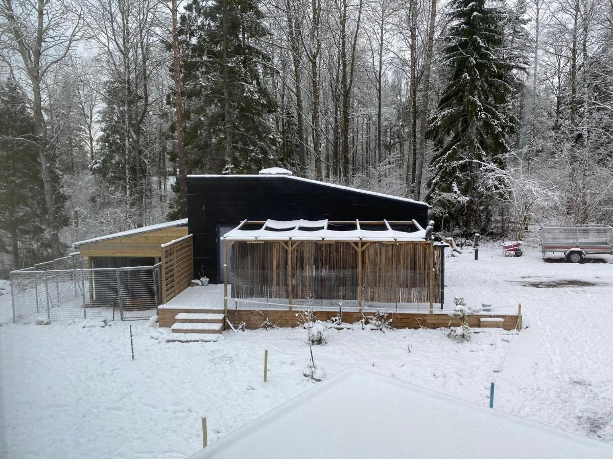 Tiny House In The Middle Of Nature Åkersberga Exterior foto